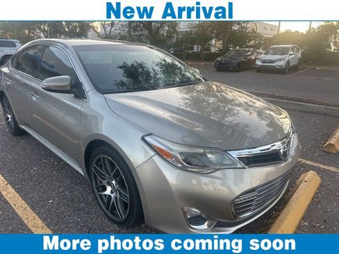 Used 2014 Toyota Avalon Limited image 1