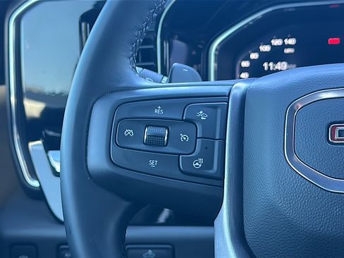 Used 2025 GMC Sierra 1500 Elevation w/ Preferred Package image 29