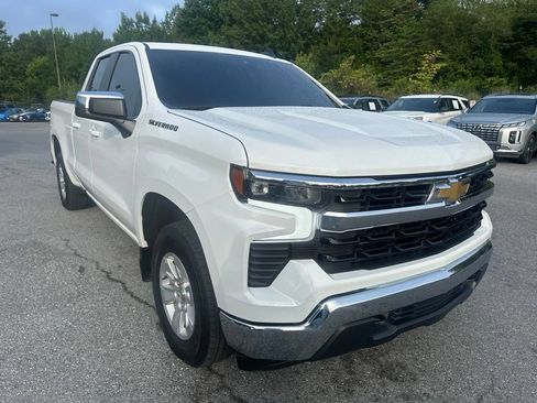 Used 2024 Chevrolet Silverado 1500 LT w/ Protection Package RWD image 3