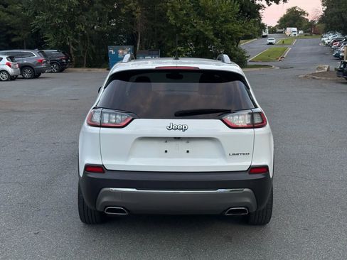 Used 2019 Jeep Cherokee Limited image 13