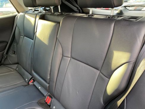 Used 2022 Subaru Outback Limited image 24