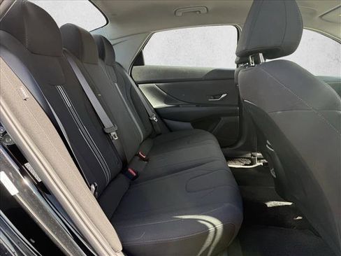 Certified 2024 Hyundai Elantra SEL FWD image 14
