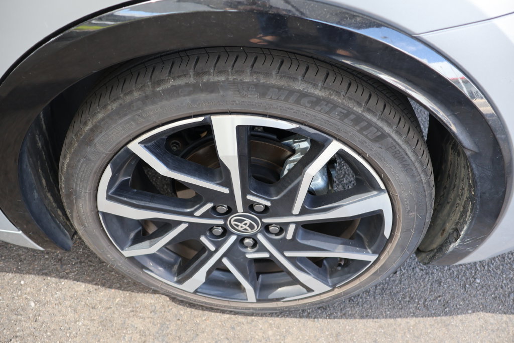 Certified 2024 Toyota Prius Prime FWD image 62