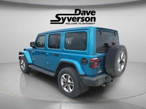 Used 2020 Jeep Wrangler Unlimited Sahara image 5