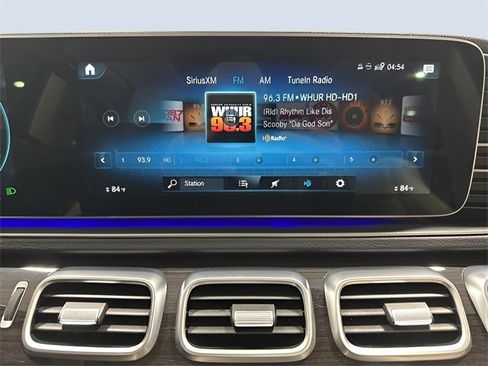 Used 2022 Mercedes-Benz GLE 350 4MATIC image 23