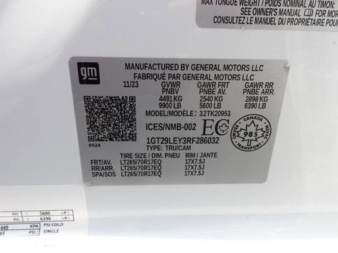 Used 2024 GMC Sierra 2500 Pro AWD/4WD image 17