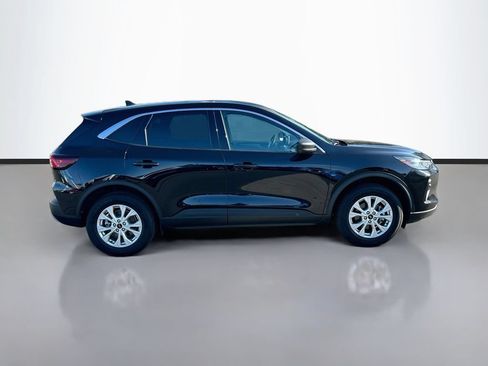 Used 2024 Ford Escape Active AWD/4WD image 4