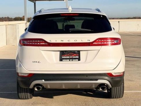 Used 2017 Lincoln MKC Reserve w/ Lincoln MKC Climate Package image 8