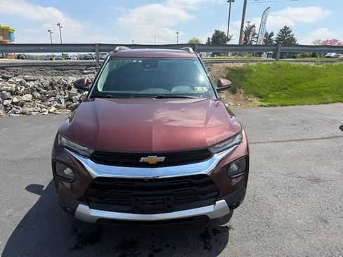 Used 2023 Chevrolet TrailBlazer LT w/ Convenience Package image 2
