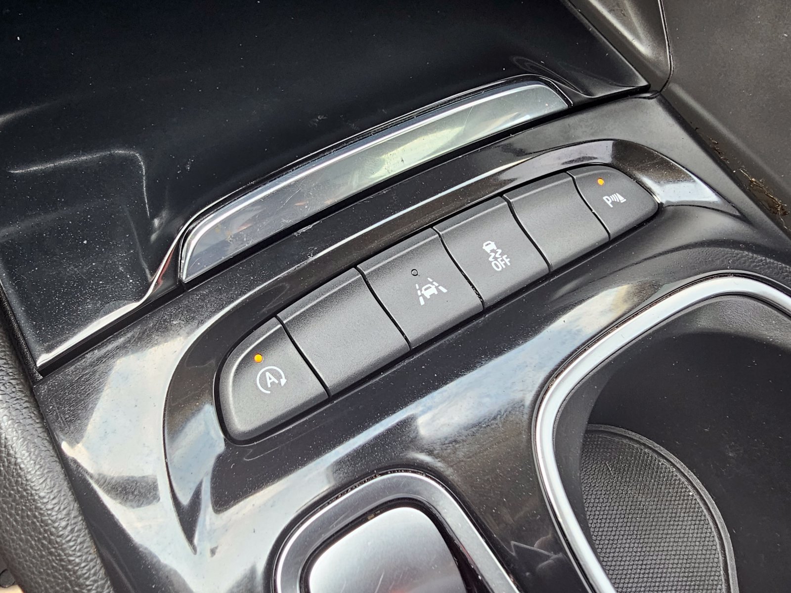 Used 2023 Buick Envision Essence w/ Sport Touring Package FWD image 23
