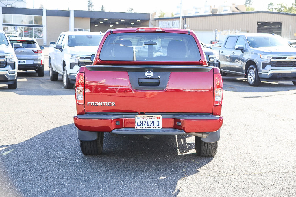 Used 2021 Nissan Frontier S RWD image 3