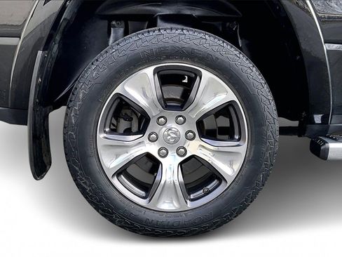 Certified 2019 RAM 1500 Laramie image 36