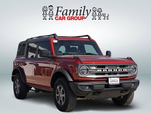 Used 2023 Ford Bronco Big Bend AWD/4WD image 2