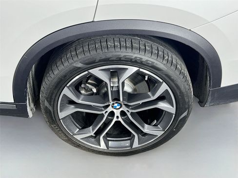 Used 2026 BMW X5 xDrive40i AWD/4WD image 30