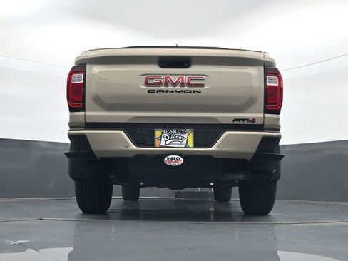 Used 2024 GMC Canyon AT4 w/ AT4 Premium Package AWD/4WD image 26