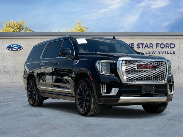 Used 2021 GMC Yukon XL Denali w/ Denali Premium Package RWD image 1