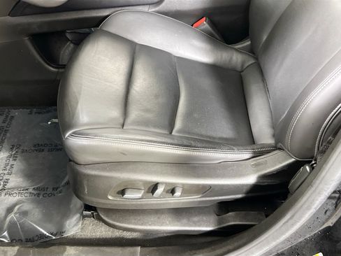 Used 2022 Cadillac XT6 Sport w/ Technology Package image 19