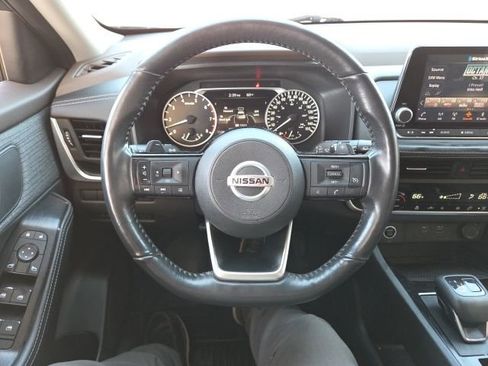 Used 2021 Nissan Rogue S image 49