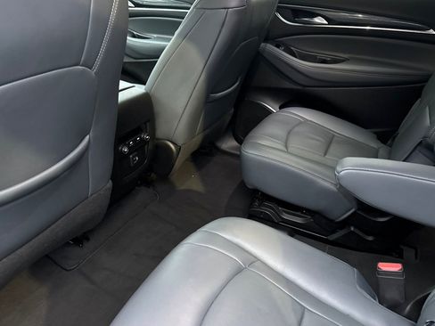 Certified 2023 Buick Enclave Essence image 12
