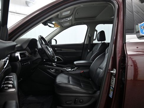 Used 2021 Kia Telluride EX w/ EX Premium Package image 4