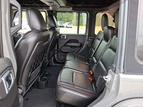 Used 2021 Jeep Wrangler Unlimited Rubicon AWD/4WD image 10