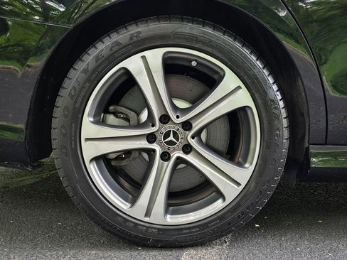 Used 2019 Mercedes-Benz E 450 4MATIC Wagon w/ Premium Package image 61