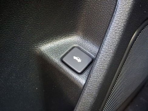 Used 2020 Honda Civic Sport image 27