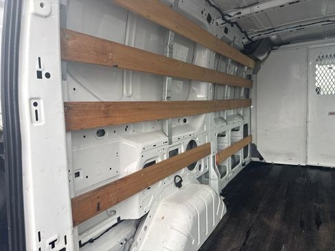 Used 2015 Ford Transit 250 130 Low Roof w/ Exterior Upgrade Package image 15