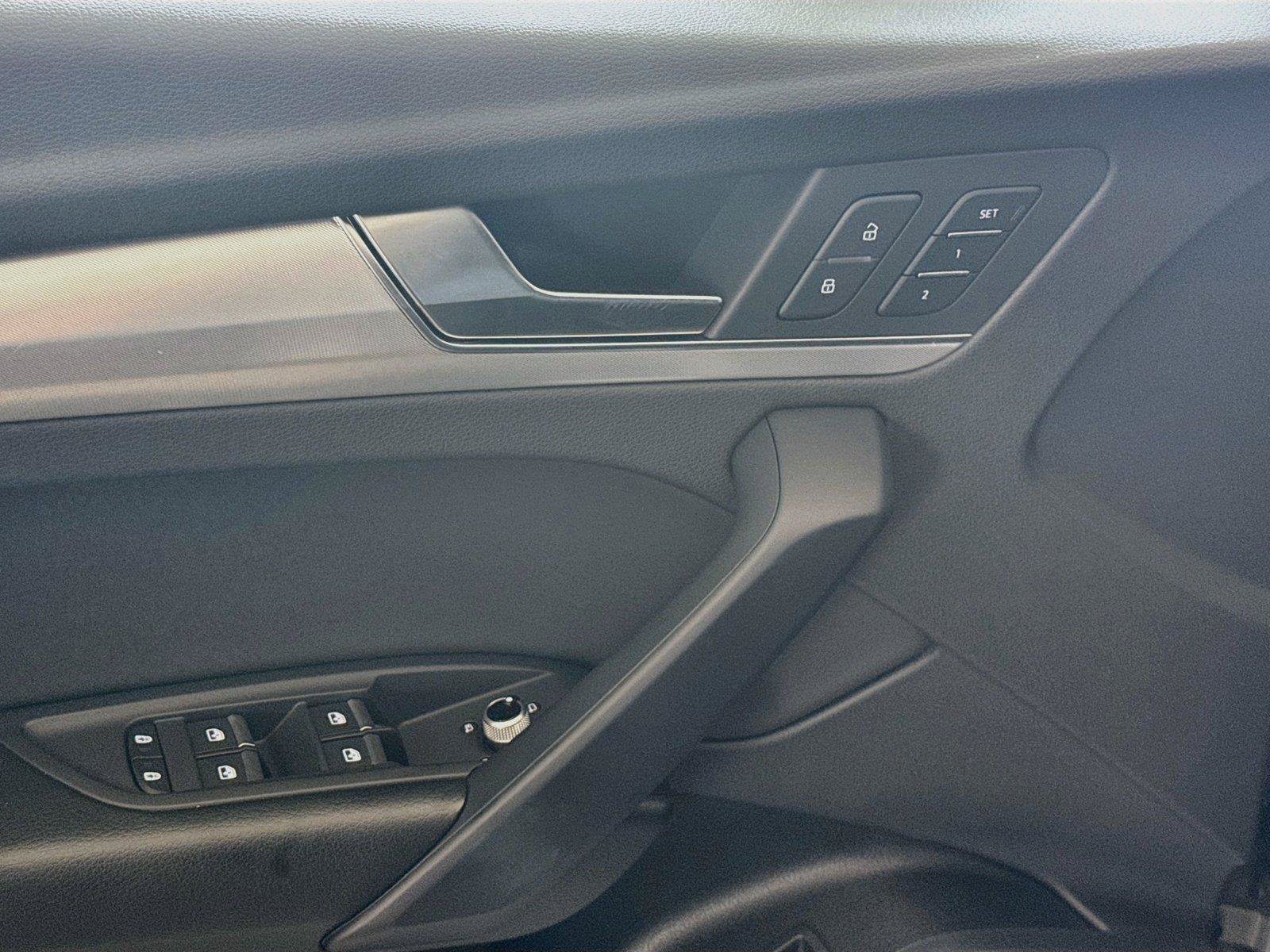 Certified 2025 Audi Q5 2.0T Premium AWD/4WD image 18