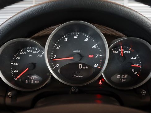 Used 2005 Porsche Boxster image 16