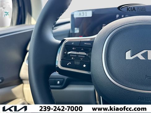 New 2026 Kia Carnival EX image 38