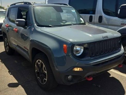 Used 2016 Jeep Renegade Trailhawk AWD/4WD image 1