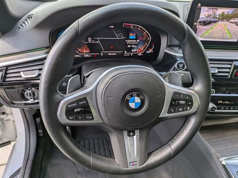 Certified 2023 BMW 530i xDrive w/ M Sport Package AWD/4WD image 18