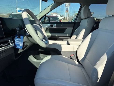 New 2026 Hyundai Santa Fe SE image 12