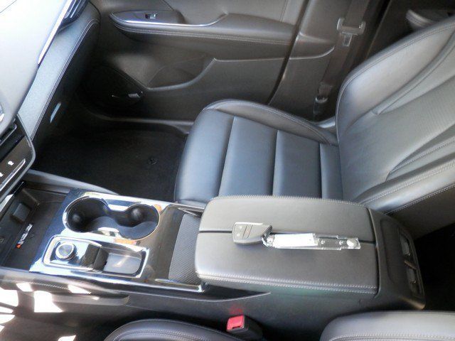 Used 2024 Buick Envision Preferred AWD/4WD image 25