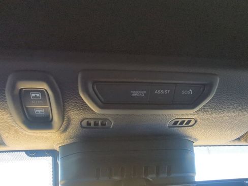 Used 2019 Jeep Wrangler Unlimited Rubicon AWD/4WD image 22
