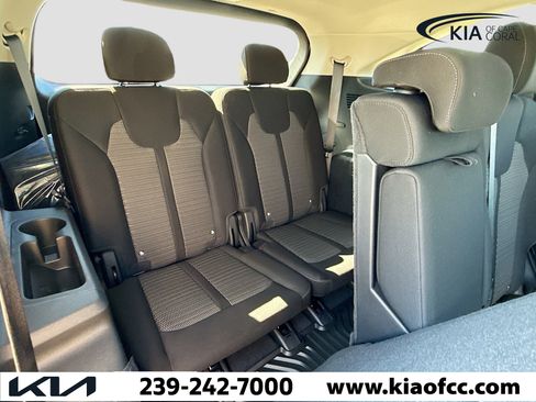 New 2026 Kia Sorento LX FWD image 19