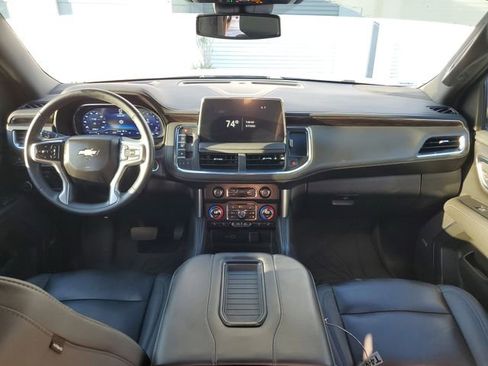 Used 2024 Chevrolet Tahoe LT w/ Luxury Package RWD image 10