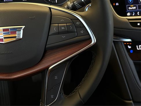 New 2026 Cadillac XT5 Premium Luxury w/ Driver Assist Package FWD image 28