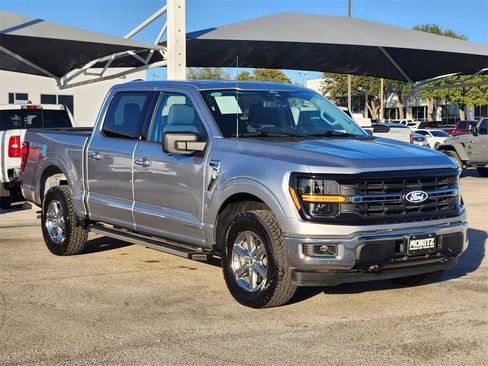 Used 2024 Ford F150 XLT w/ Mobile Office Package image 3