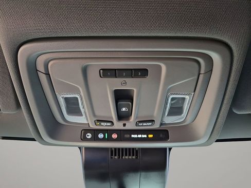 Used 2025 Chevrolet Silverado 1500 RST image 42