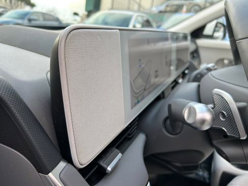 Used 2024 Hyundai Ioniq 5 Limited image 20