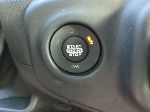 Used 2021 Jeep Wrangler Unlimited Sport image 23