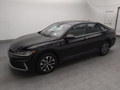 Used 2025 Volkswagen Jetta S FWD image 2