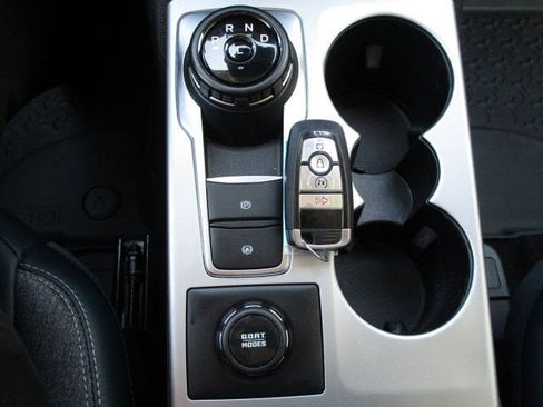 Used 2024 Ford Bronco Sport Outer Banks w/ Tech Package AWD/4WD image 23