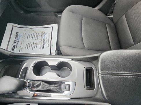 Used 2023 Chevrolet Malibu LT image 25