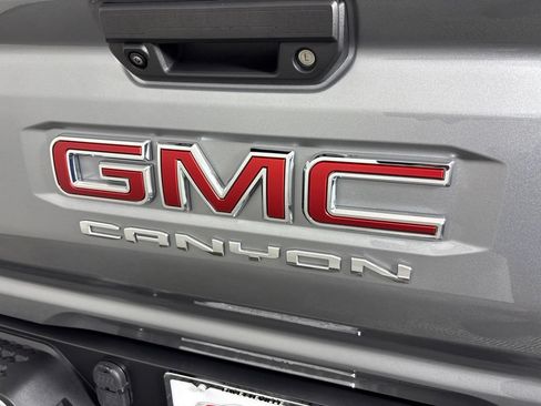 Used 2026 GMC Canyon AT4X AWD/4WD image 20