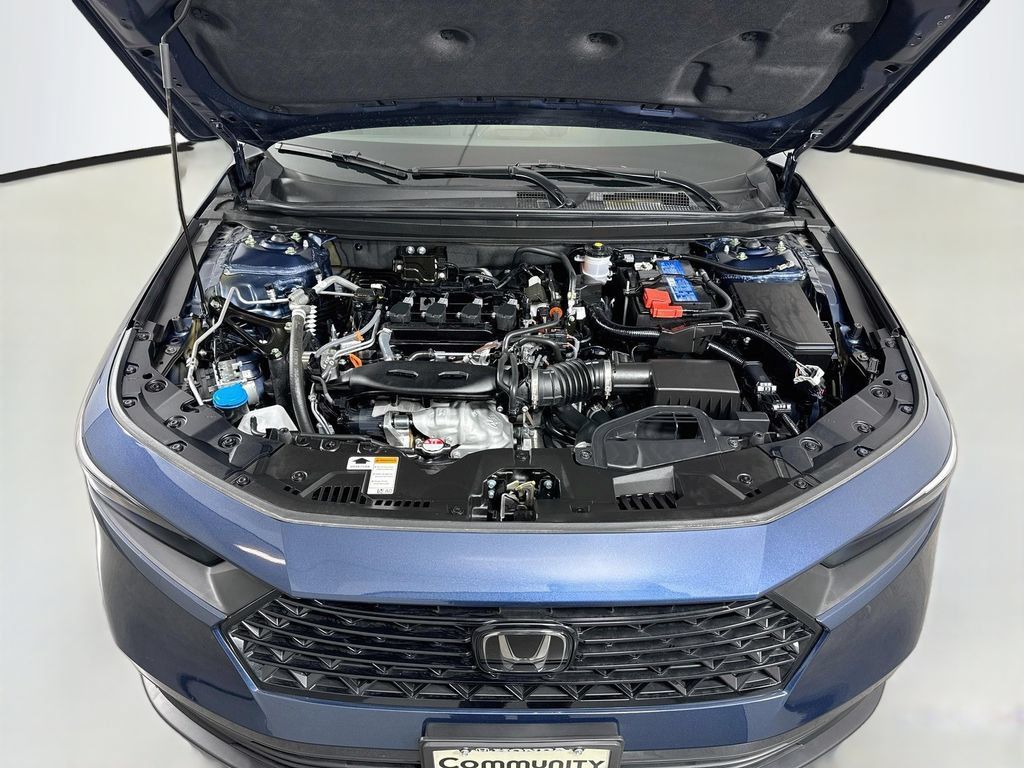 Used 2025 Honda Accord SE image 35