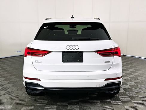 Used 2021 Audi Q3 2.0T Premium w/ Convenience Package image 4