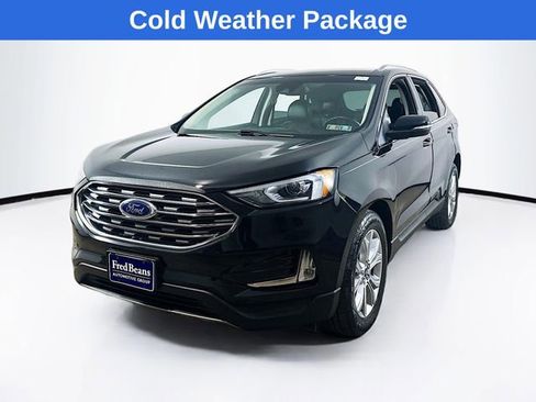 Certified 2019 Ford Edge Titanium w/ Cold Weather Package image 5